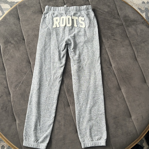 Roots Gray Sweatpants - Picture 2 of 3
